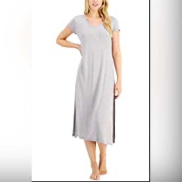 2/$25 🔴 ALFANI Long T-Shirt Nightgown - Picture 1 of 11